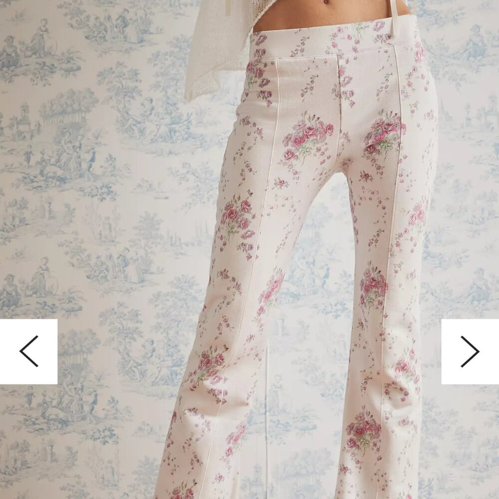 Love Shack Fancy x UO Reed Floral Lounge Pants